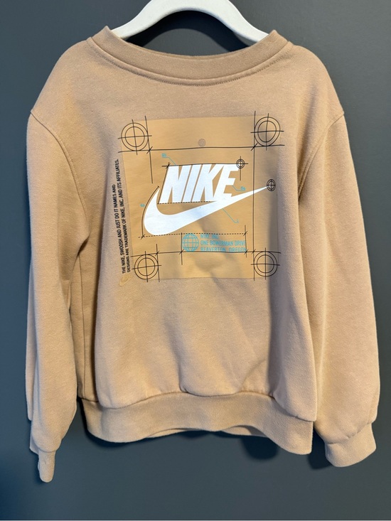 Nike Other - Nike Beige Graphic Crewneck Sweatshirt - 5/6 Years